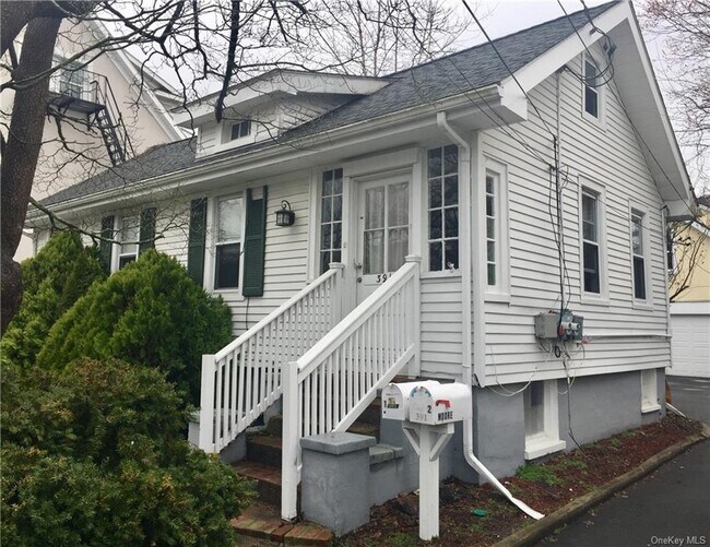 Photo - 391 Midland Ave House