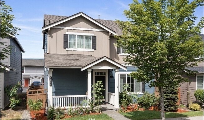 Photo - Large 4 bedroom home-Pet friendly! Just re...