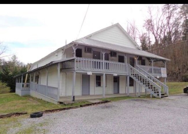Building Photo - 103 Hannon Cemetery Rd
