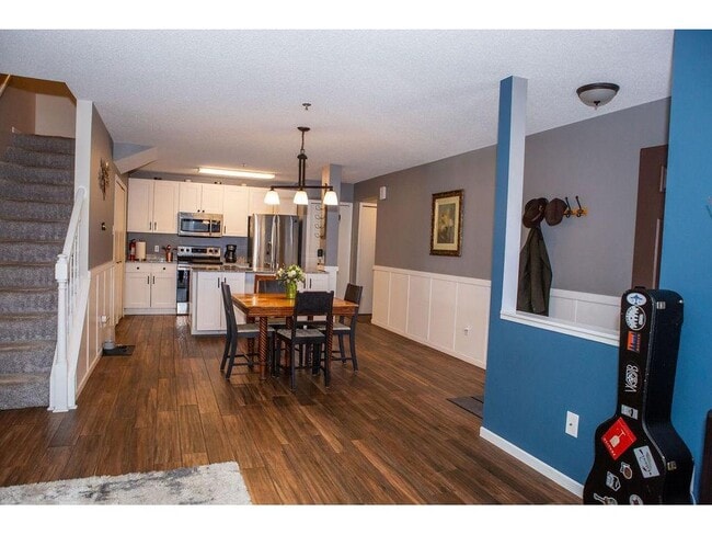 Photo - 2556 Lockwood Dr