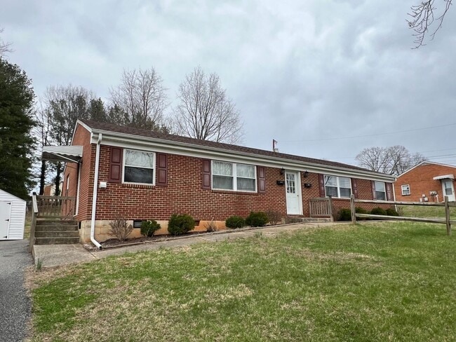 Photo - 802 Jeter St Unit 802-B