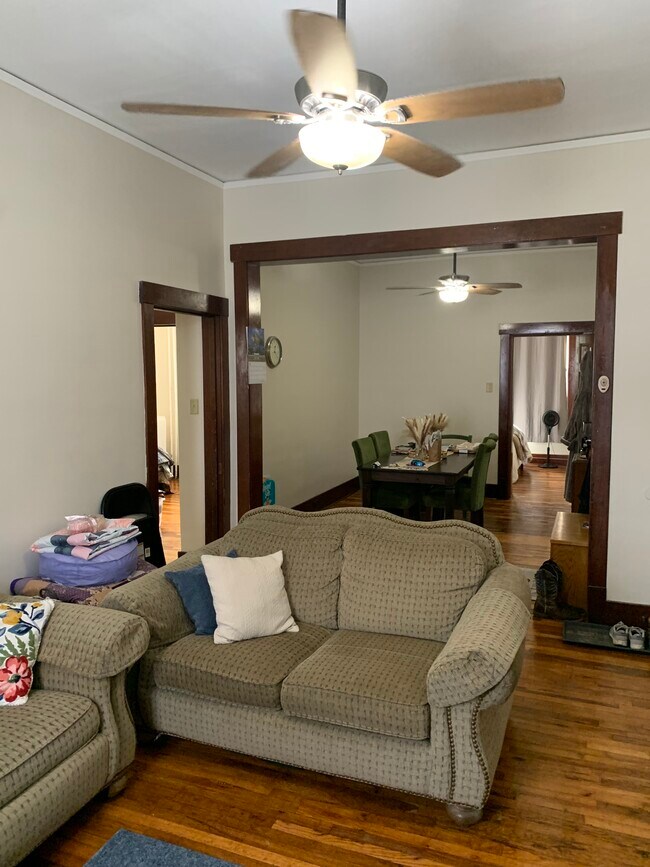 100 S Minnesota St Unit 2