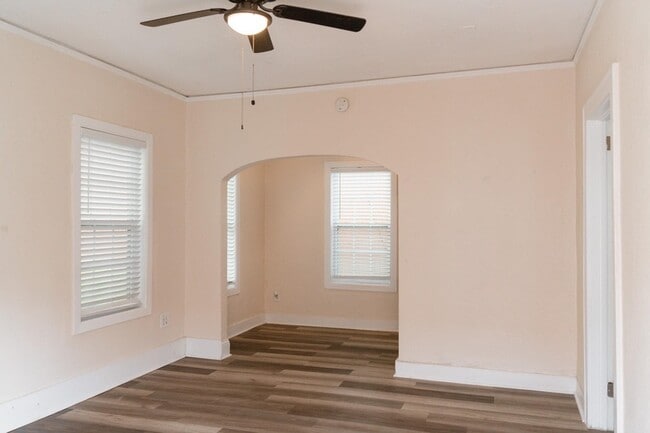 Photo - 513 N Monroe St