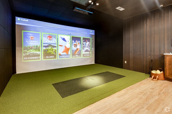 Clubhouse Golf Simulator