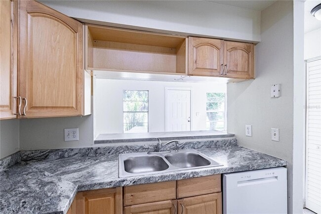 Photo - 1404 Northlake Dr Unit 1404