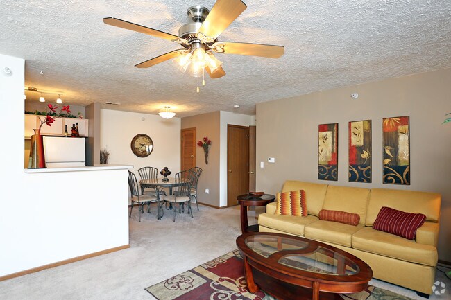 Open space that provides a wonderful entertainment area!