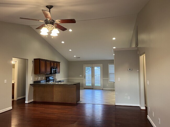 Photo - 5004 Pelican Ct