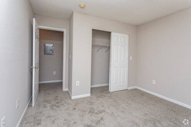 3BR, 2BA - 1502SF