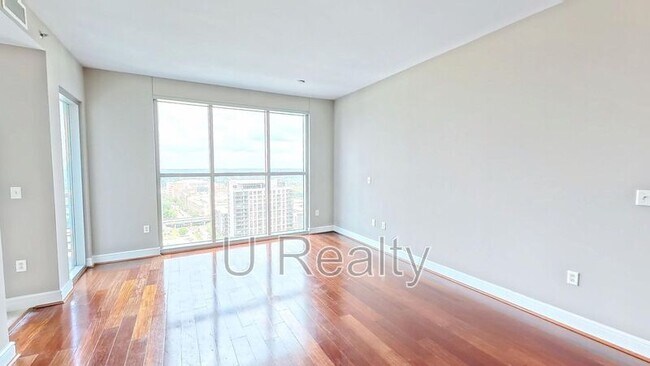 Photo - 333 W Trade St Unit 1705