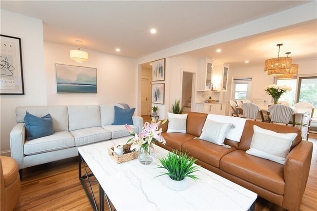 Photo - 29 Fenner Ave