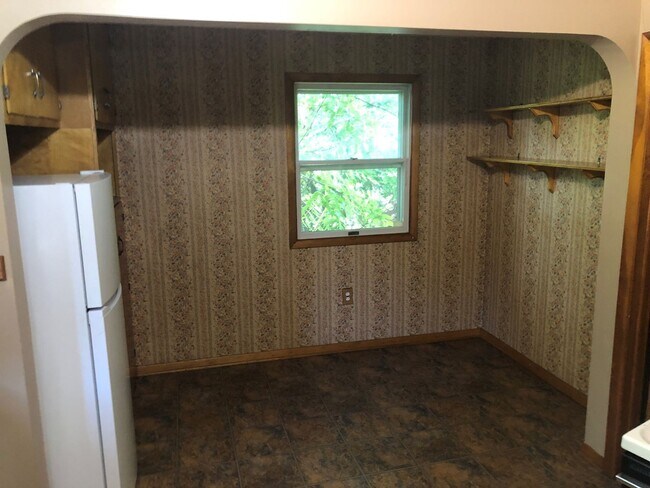 Photo - Spacious 3-Bedroom Home for Lease Goodyear...