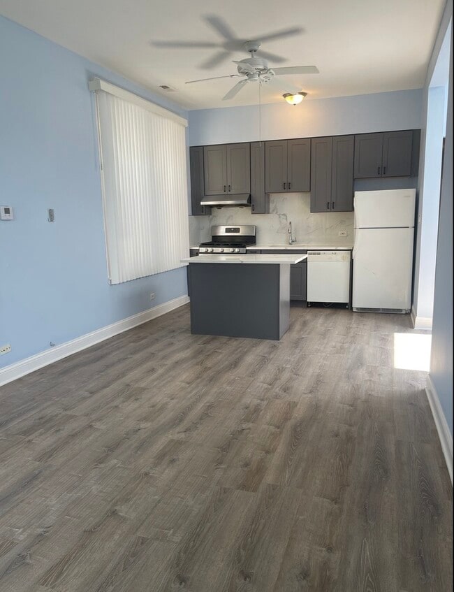 Photo - 1039 S Racine Ave Unit 3F