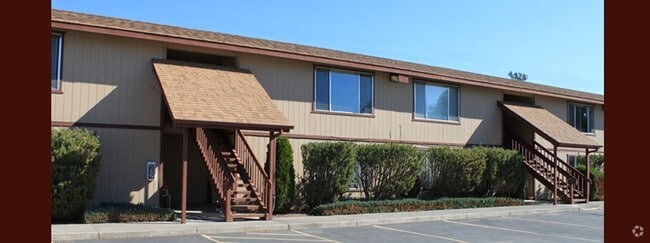 Building Photo - Obsidian Apartments