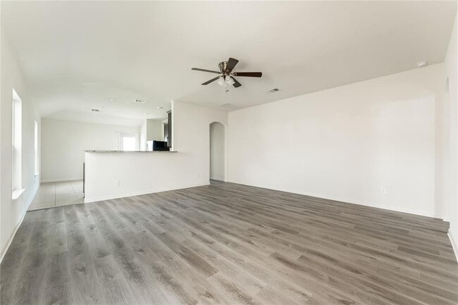 Photo - 13333 Harry S Truman Dr