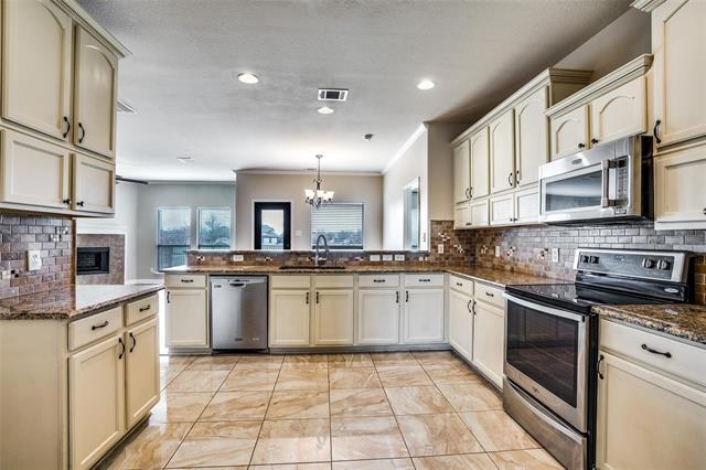 Photo - 9625 Starfire Dr