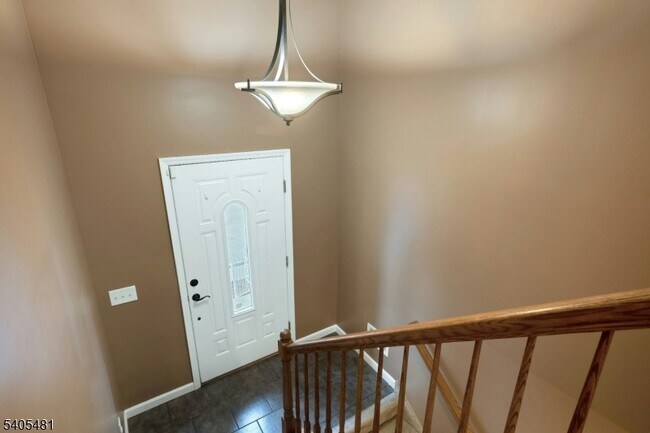 Photo - 102 Montgomery St