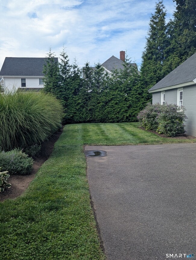6 Hawkins Ave Unit 2