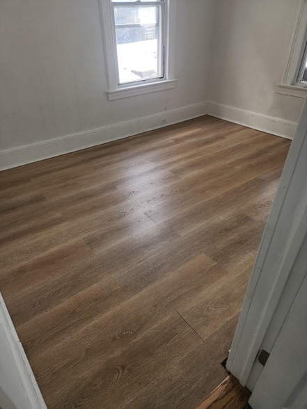 Photo - 703 Schuyler Ave