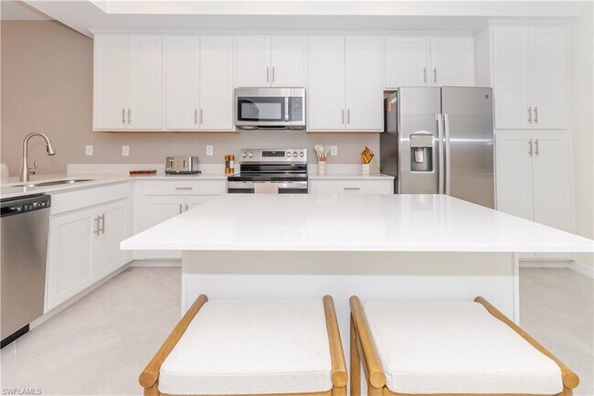 Photo - 5527 Double Eagle Cir