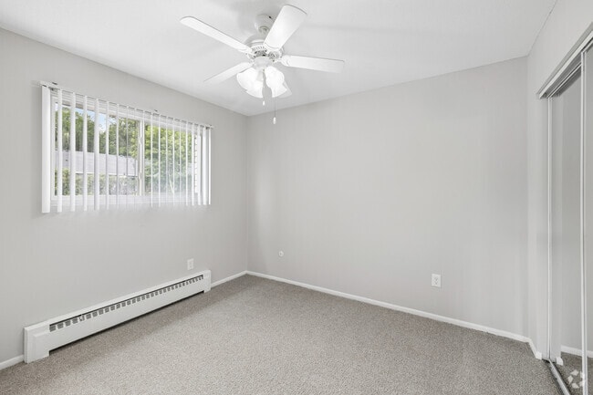 2BR, 1BA - 950SF - Primary Bedroom - LaBlanche Apartments