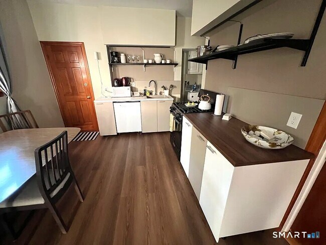 Photo - 151.5 Bradley St Unit 1