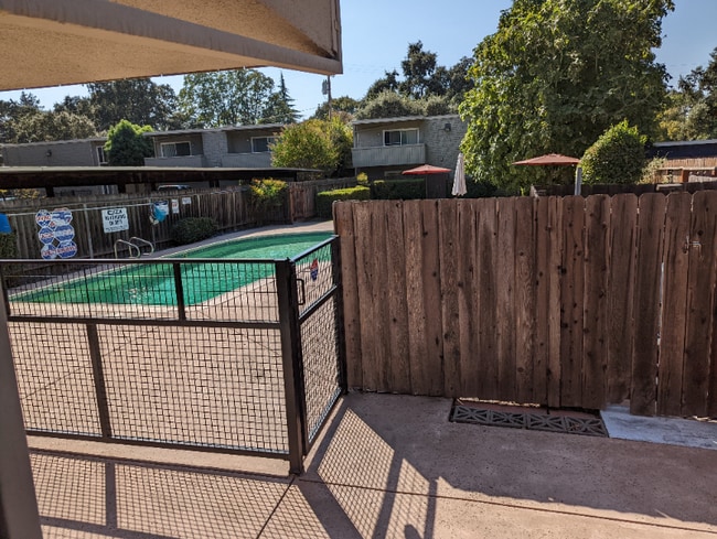 Photo - 1044 Rivara Rd