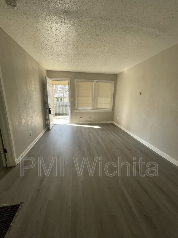 Photo - 1512 S Pattie St Unit #3