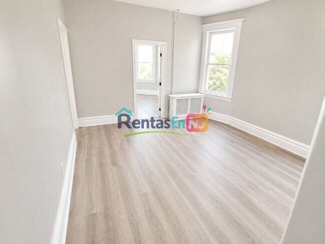 Photo - 49 Norwood St Unidad 2