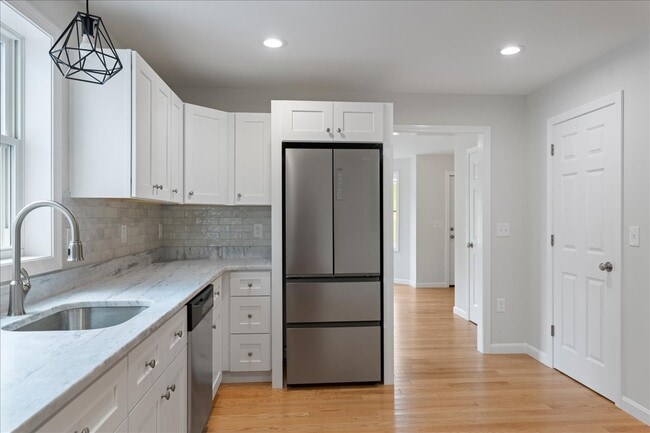 Photo - 64 N Main St