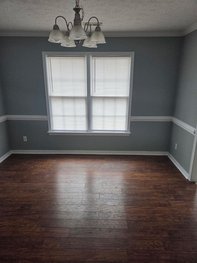 Photo - Chesterfield Ranch Style 3 Bedroom, 2 Bathroom in Ashbrook Subdivision