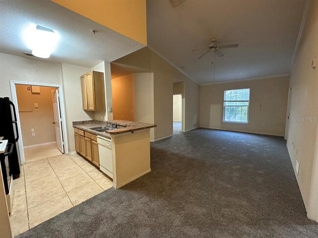 Photo - 10125 Courtney Palms Blvd Unidad 303