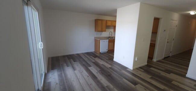 Photo - 720 Sunny Ln Unidad C