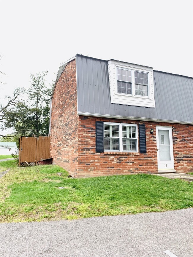 Photo - 6820 Linville Dr