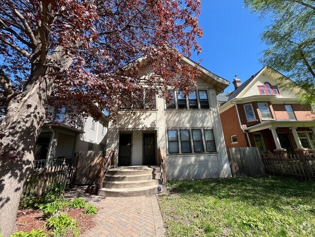 Building Photo - 1408 18th Ave N Unit 1408 Rental