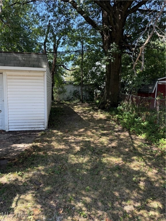 Photo - 1542 E 256th St