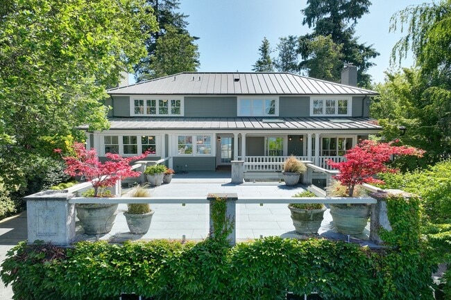 Photo - 5Bd/3.5Ba Medina House