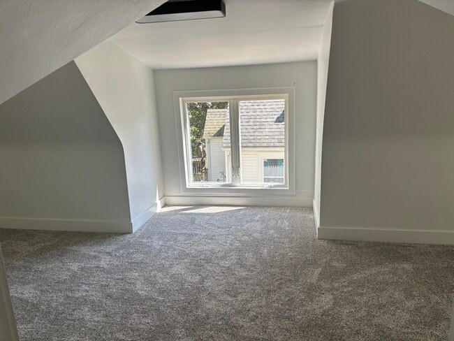 Photo - 60 S Fremont St