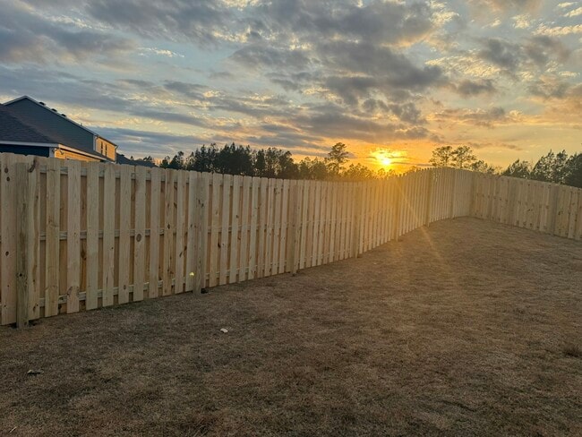 Photo - 505 Saddlewood Cv