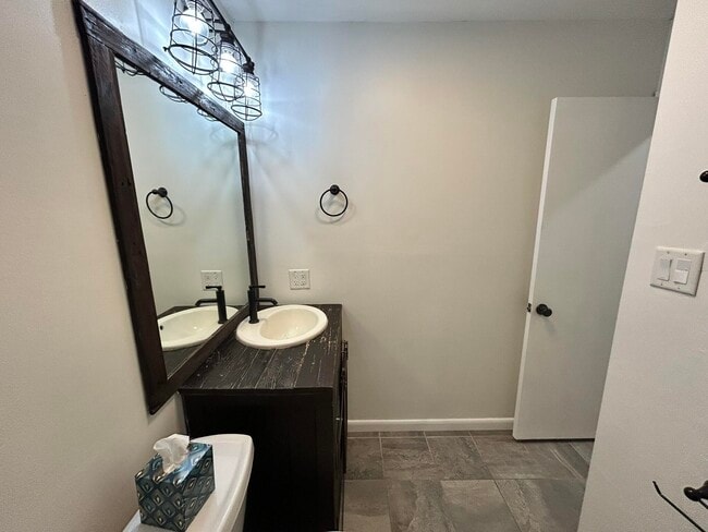 Photo - 115 Country Club Dr Unit 115