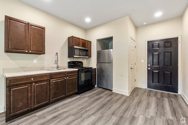 2BR, 1BA - 714SF - Kitchen - Platform Bainbridge