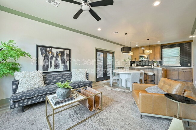 Photo - 4005 N Indiana Ave