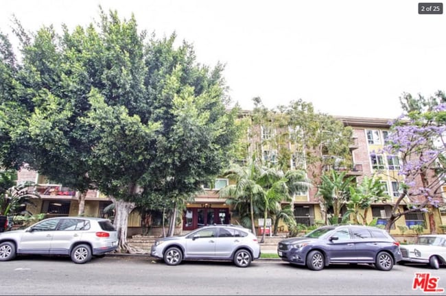 Photo - 1262 S Barrington Ave Unidad 203