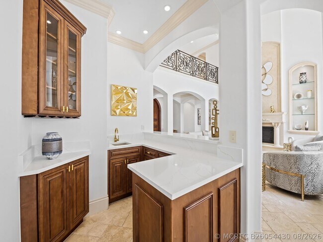 Photo - 639 Middle River Dr