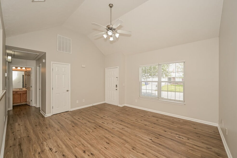 154 Dreville Dr