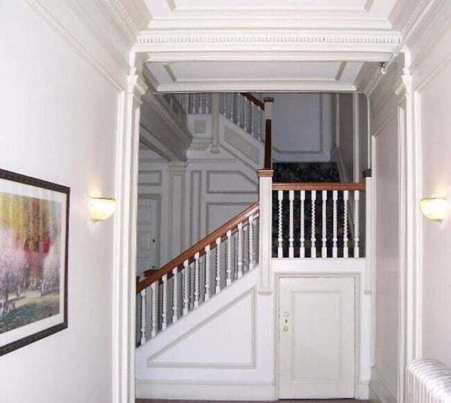 Building Photo - 385 Commonwealth Ave Unit #7 Rental