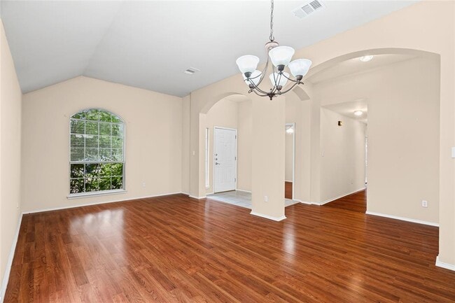 Photo - 716 Meadow View Dr