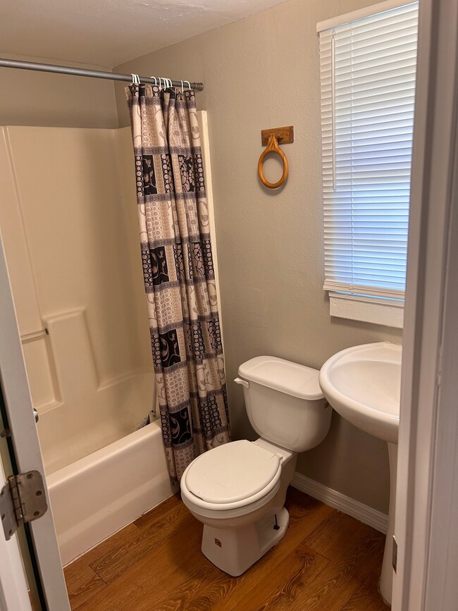 Photo - 7939 Cadillac Ave