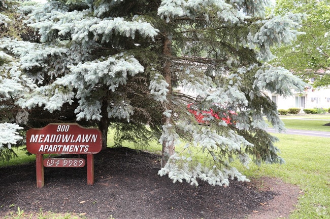 Meadowlawn Apartments