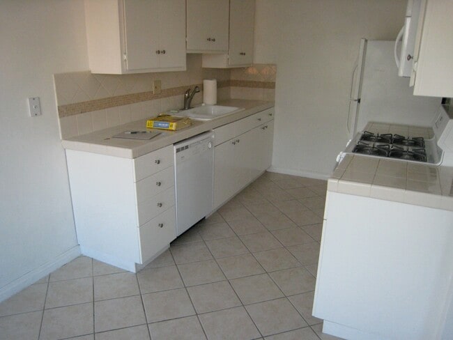 Photo - 43 23rd Ave Unit #4