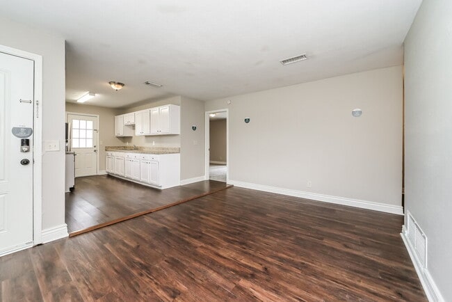 Photo - 2227 Mc Carty Dr